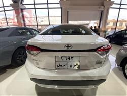 تۆیۆتا کۆرۆلا
